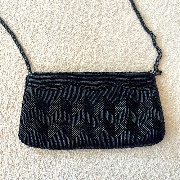 Vintage 1960s Black Beaded Zigzag Shoulder Bag – Handmade Hong Kong - Picture 4 of 13